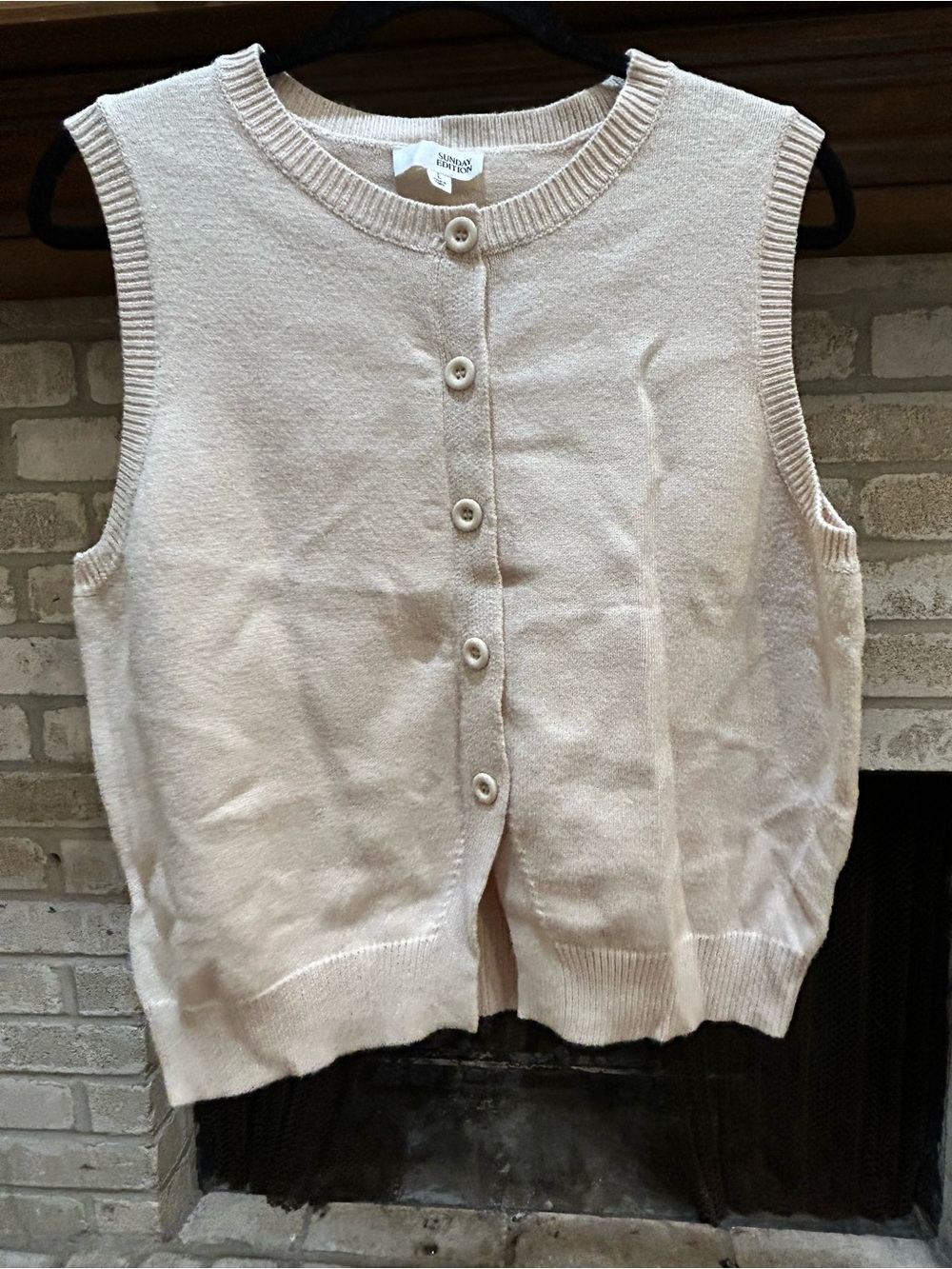 Sunday Edition Sleeveless Button-Front Knit Sweater Vest in Light Beige EUC
